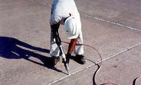 The Advantages of Polyurethane Sealant in Road Joint Filling