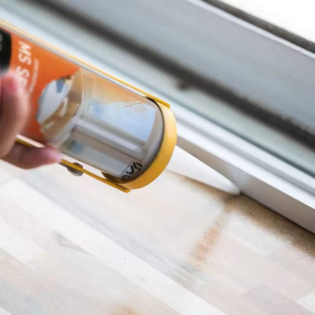 Indoors And Outdoors Paintable Very Safe Universal Caulking Sausage 600ml Supplier