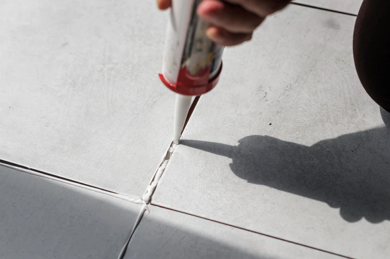 Choosing The Right Acrylic Sealant For Your Project