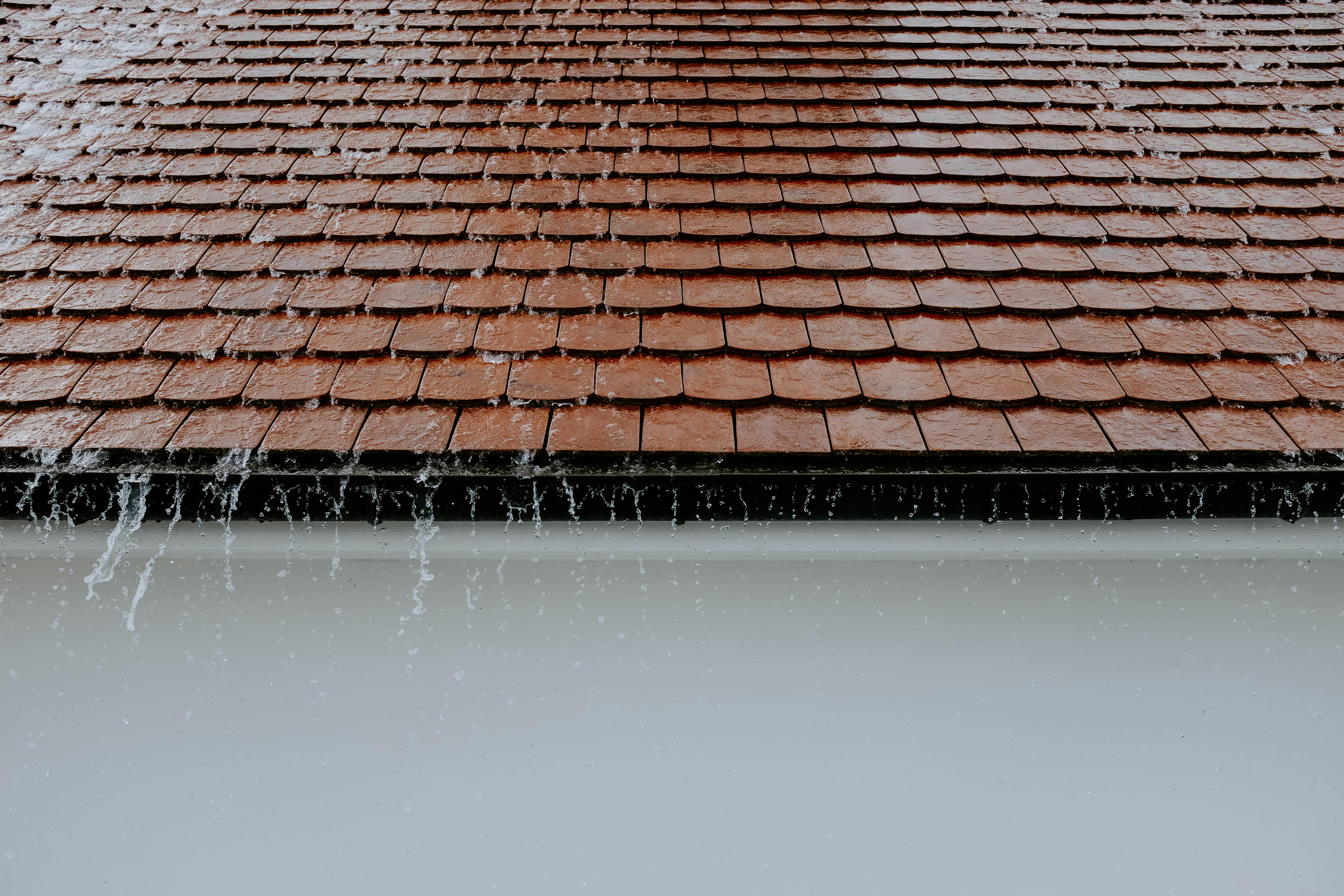 What Is The Best Waterproof Coating for a Roof?