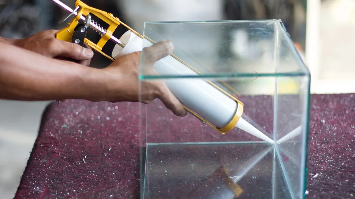 The Secret to a Leak-Free Tank: High-Quality Aquarium Silicone Sealant