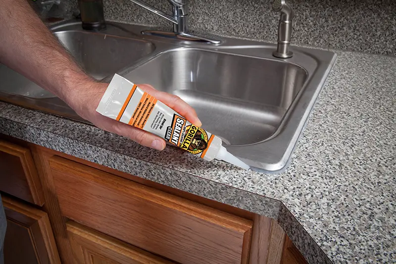 Kitchen sealant appliaction supplier2