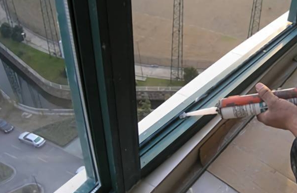 Proper Storage of Acrylic Sealant